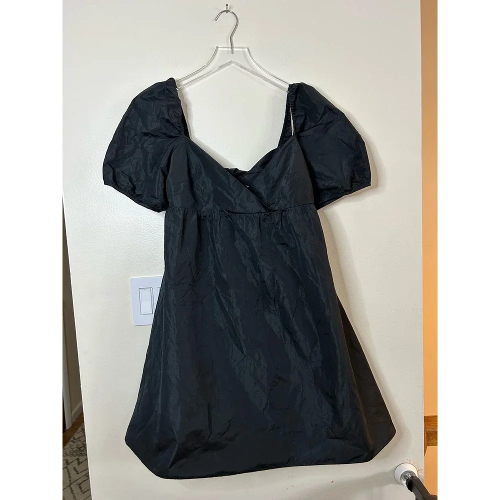 Wilfred Size Small Black Opera Dress Taffeta - Picture 4 of 9